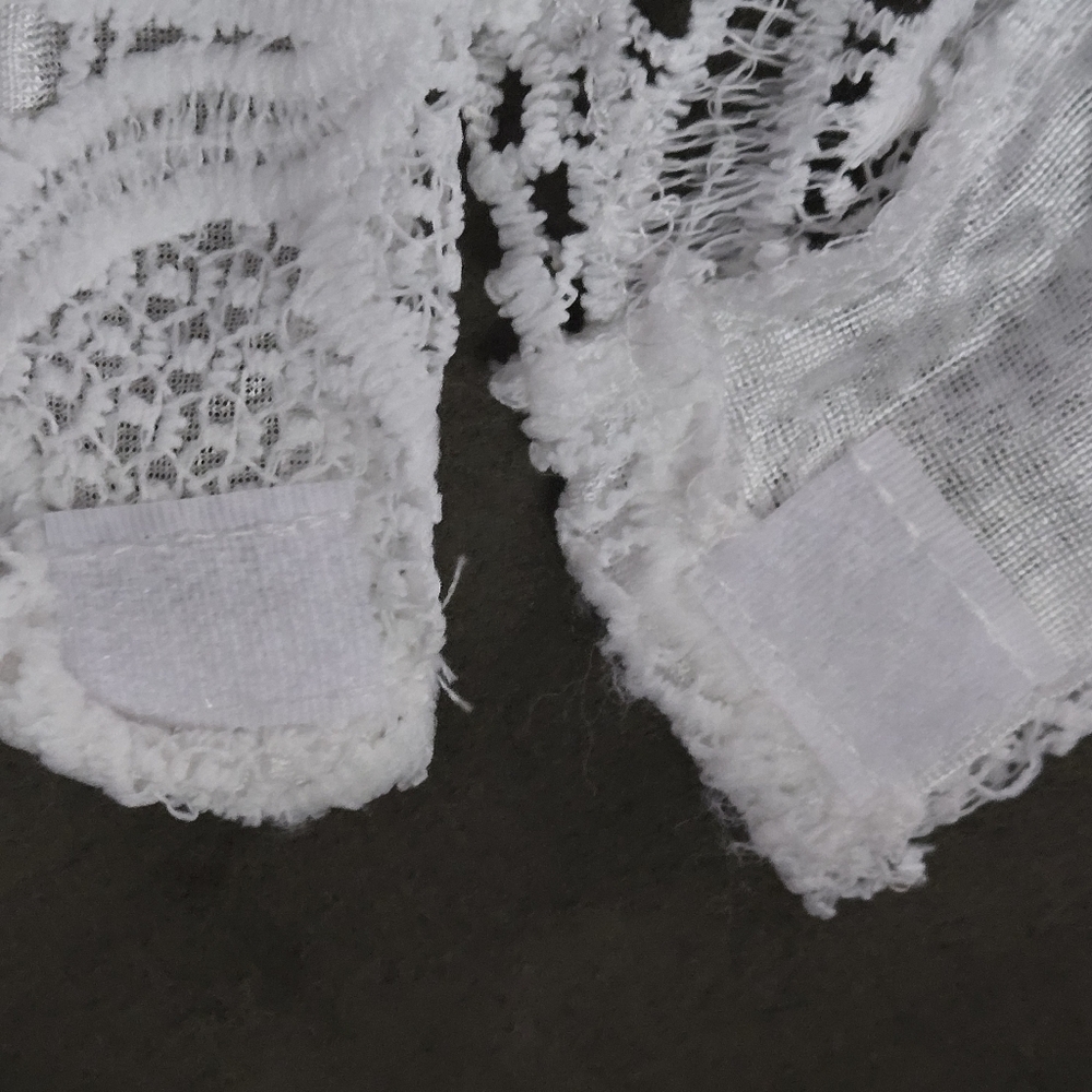 White Crocheted Floral Lace Halter Top Women’s XL Boho Festival Summer Backless - Picture 13 of 16